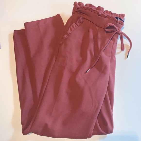 Pink Ruffle Business Pants - Picture 2 of 5